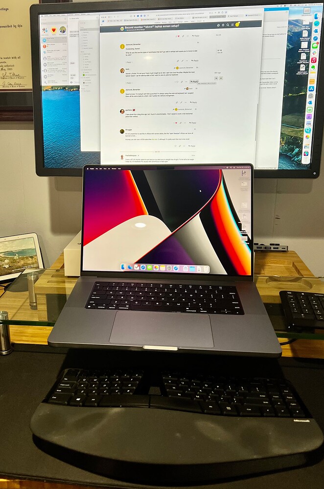 Second monitor **above** laptop screen setup? Homescreens & Office